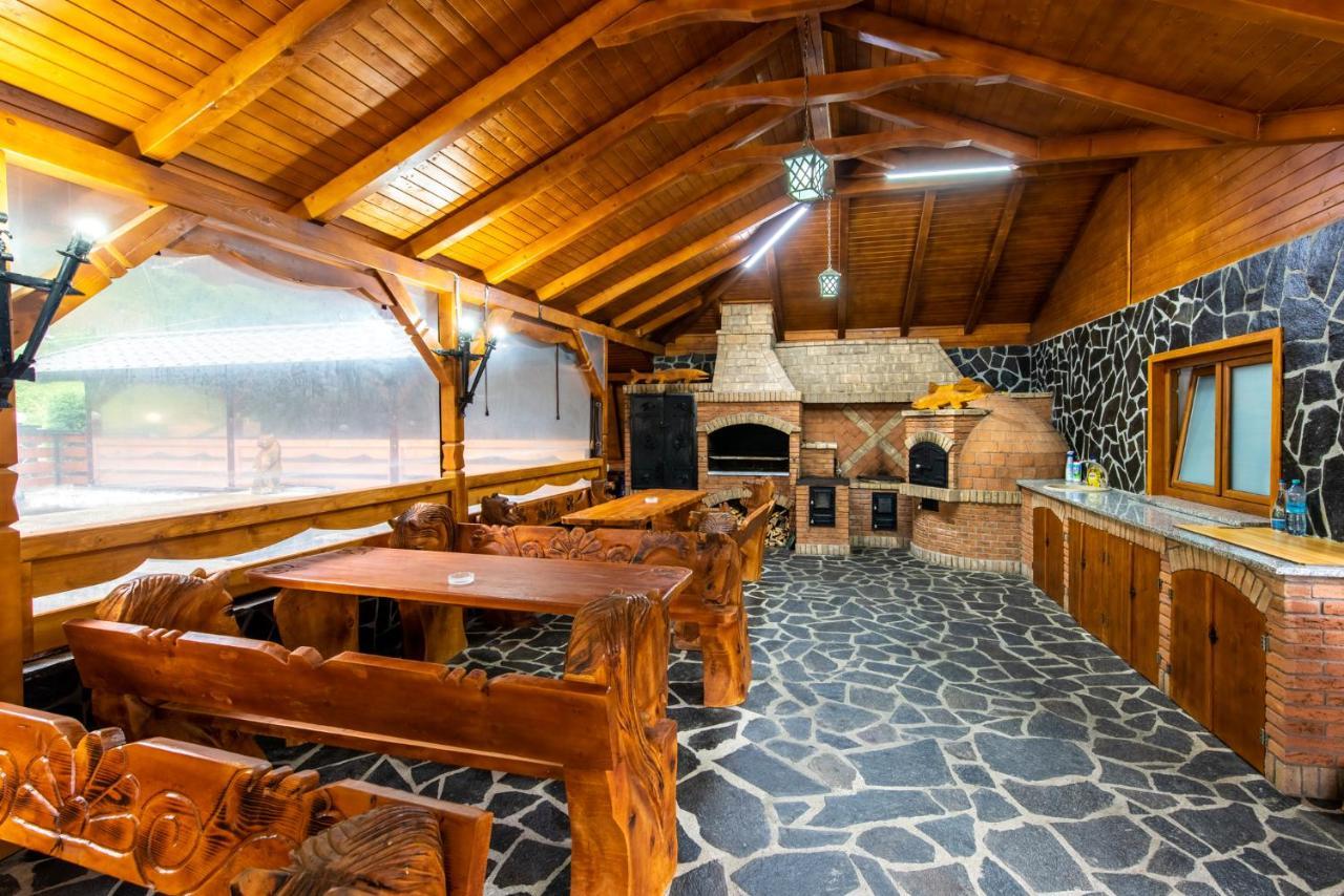 Pensiunea Paradisul Verde Моисей Екстериор снимка